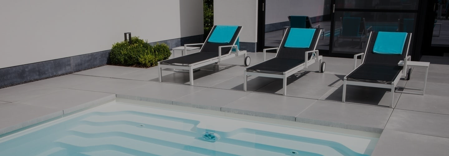 Starline Swimming Pools Luxury private indoor and outdoor swimming pools.
